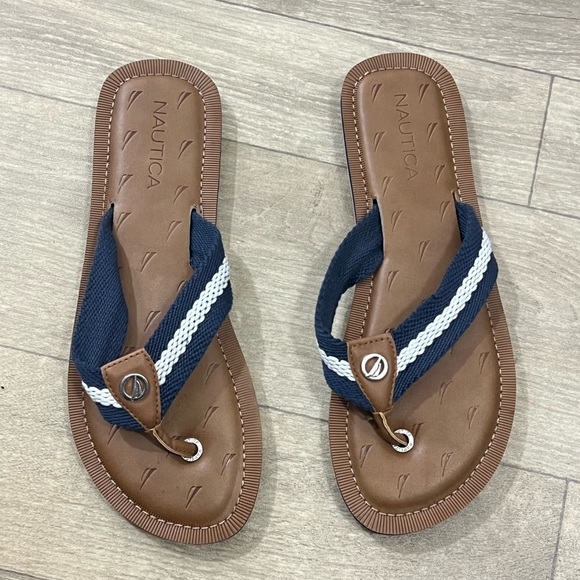 Nautica Brown and Blue Sandals 8.5 - Picture 1 of 3